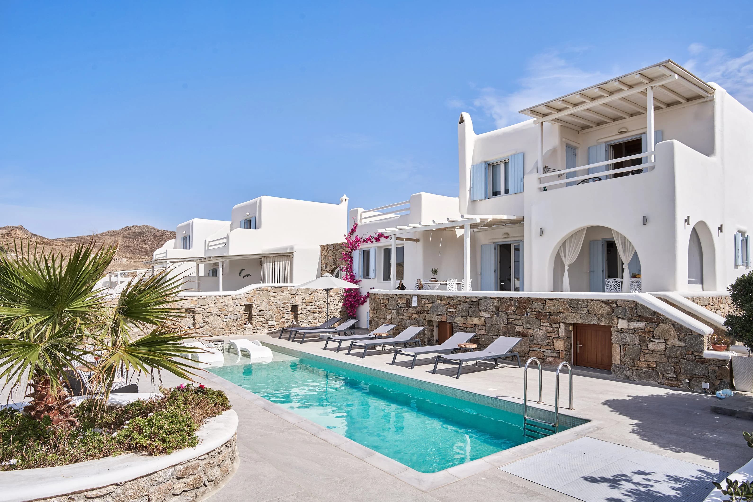 SUNSET VILLA